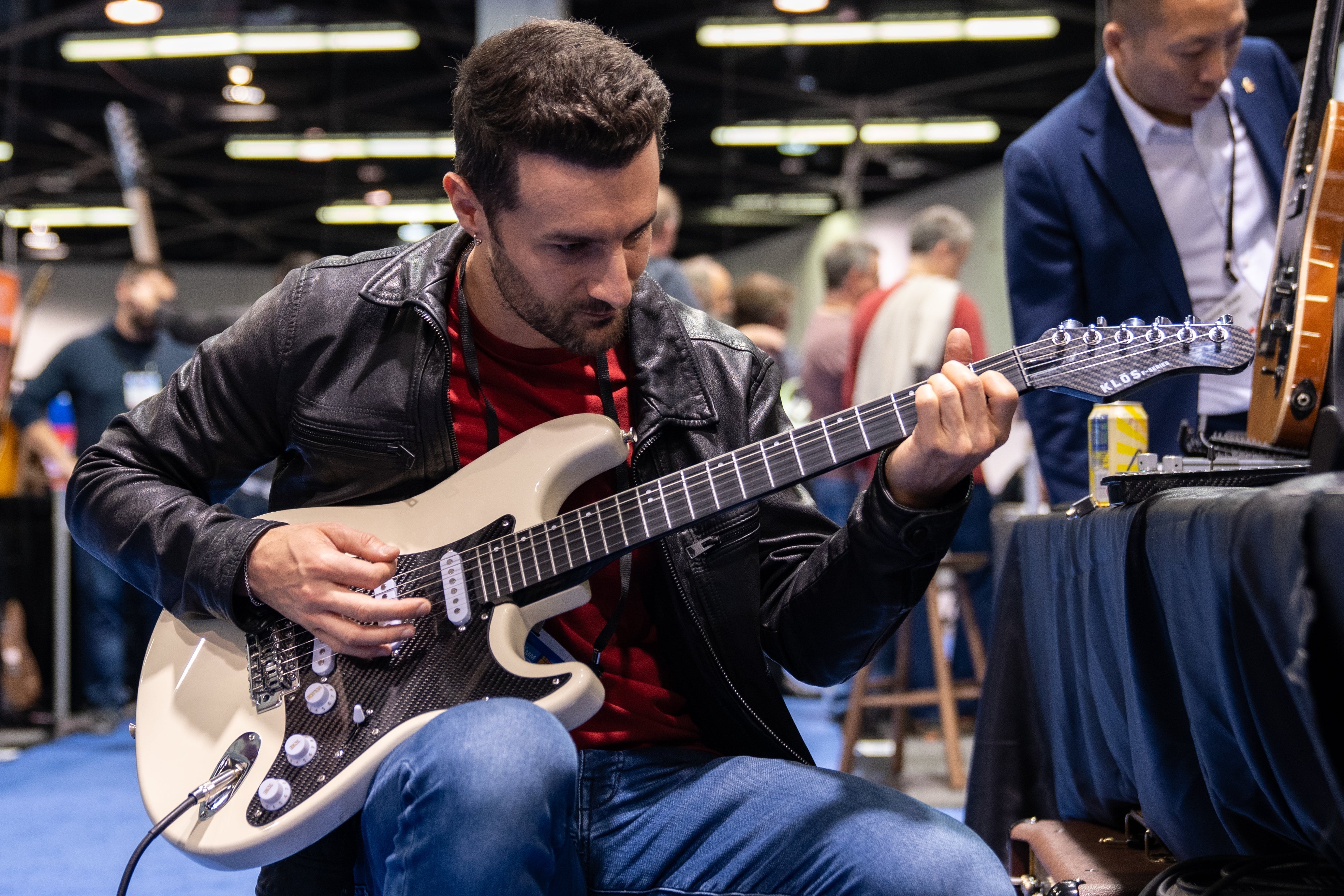 Guitar Neck Profiles Explained: C, D, U, and V Shapes