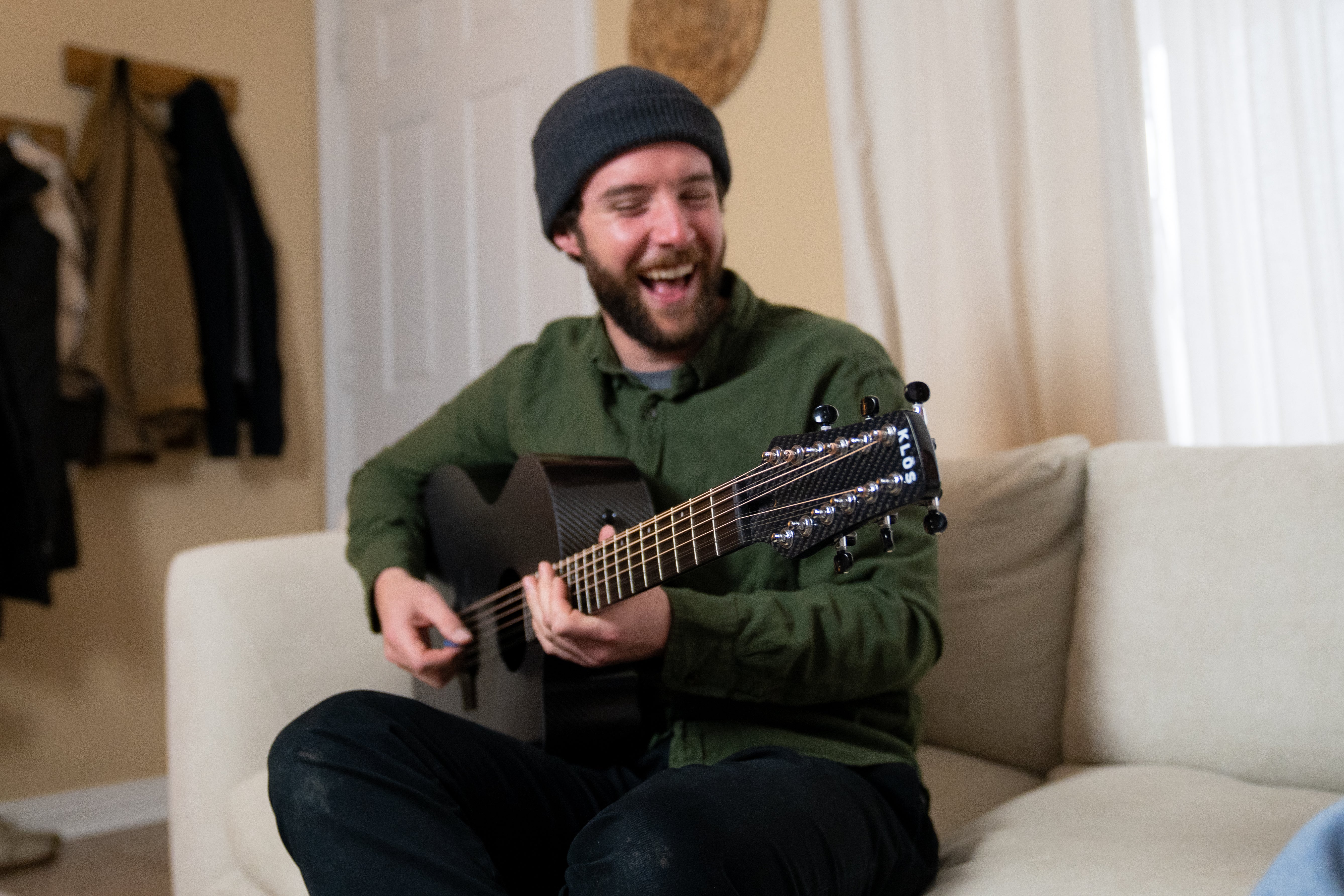 12-String vs. 6-String Acoustic Guitar: Which Should You Play?